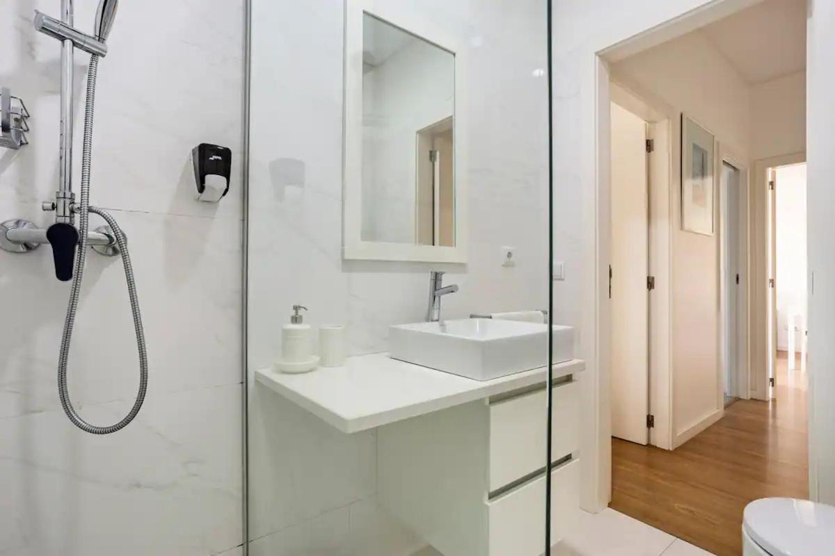 Luxury Anibal Cunha Apartments Porto Eksteriør bilde