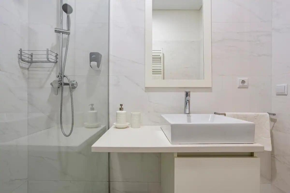 Luxury Anibal Cunha Apartments Porto Eksteriør bilde