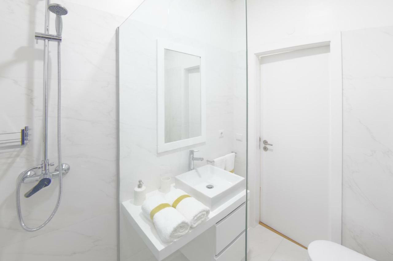 Luxury Anibal Cunha Apartments Porto Eksteriør bilde